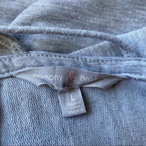 Harmony Balance 3/4 Sleeve Gray Strappy Back EUC L - Picture 3 of 3